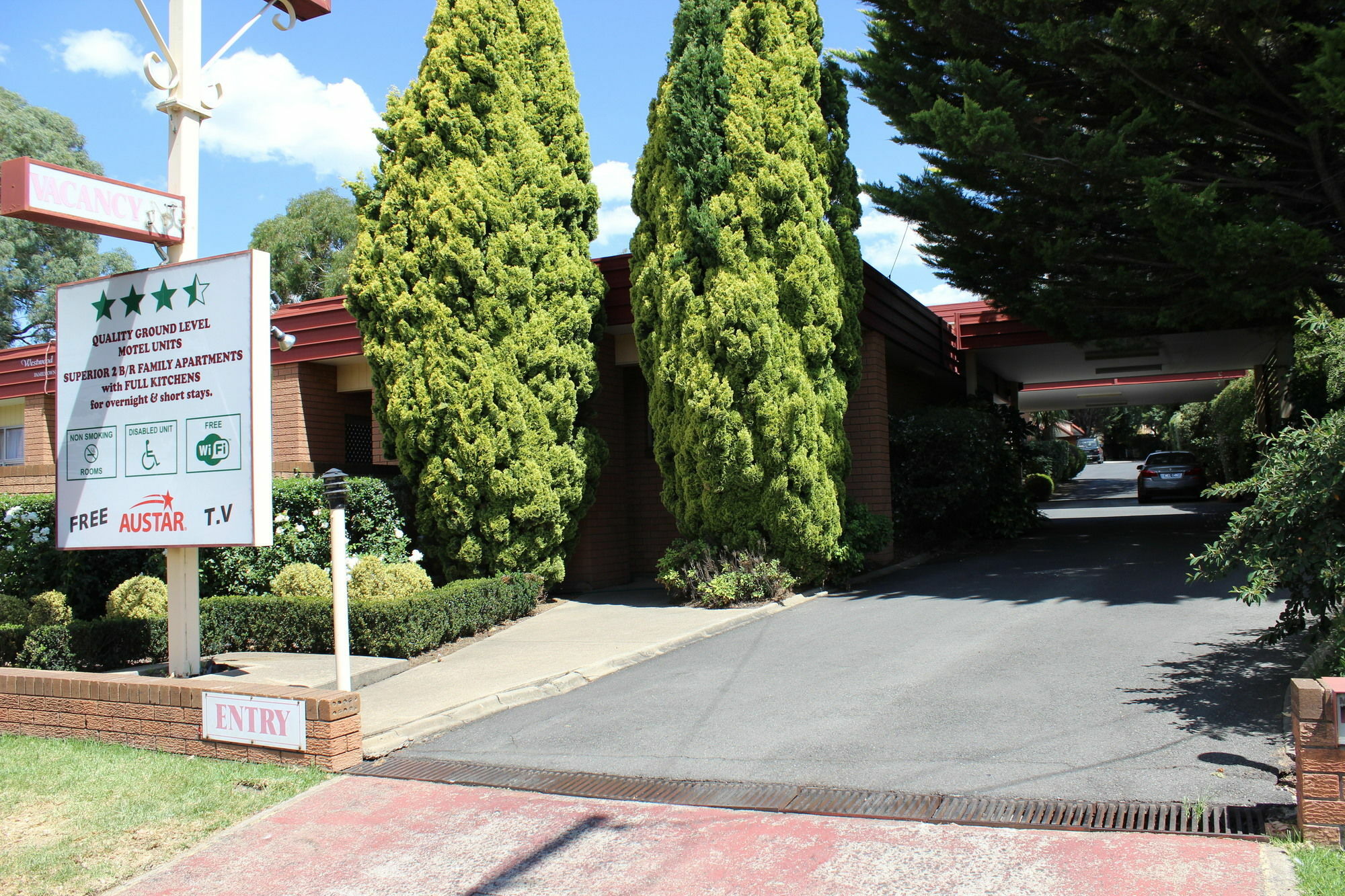 Westwood Motor Inn Armidale Ngoại thất bức ảnh